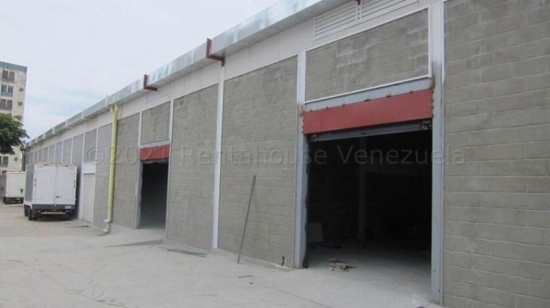 Foto Galpon en Alquiler en Maracaibo, Zulia - U$D 450 - GAA236933 - BienesOnLine