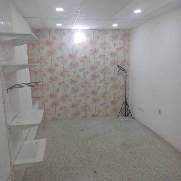 Foto Local en Alquiler en Valencia, Carabobo - U$D 250 - LOA226095 - BienesOnLine