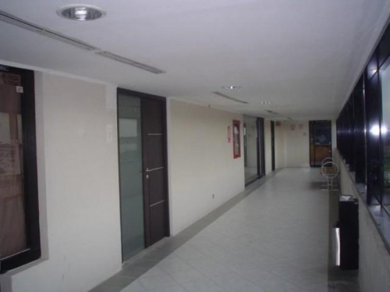 Foto Oficina en Alquiler en av milagro, Maracaibo, Zulia - BsF 12.000 - OFA27701 - BienesOnLine