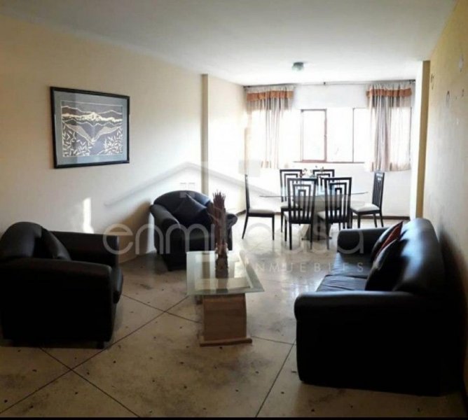 Foto Apartamento en Alquiler en Parroquia Madre María de San José, Maracay, Aragua - U$D 230 - APA184459 - BienesOnLine