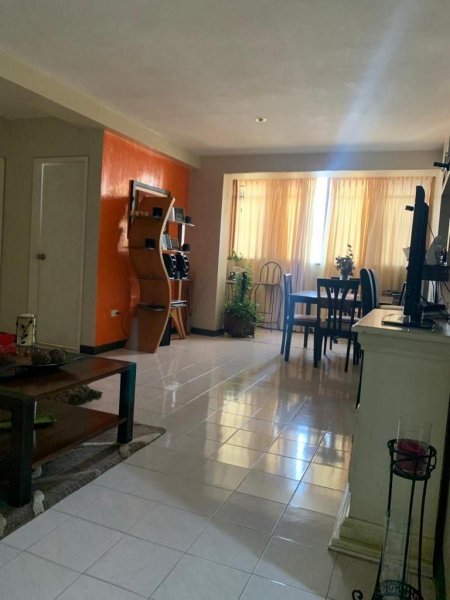 Foto Apartamento en Alquiler en Mariño, Turmero  San Pablo, Aragua - U$D 320 - APA183002 - BienesOnLine