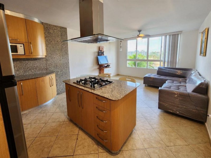 Foto Apartamento en Alquiler en Lechería, Anzoátegui - U$D 340 - APA215261 - BienesOnLine