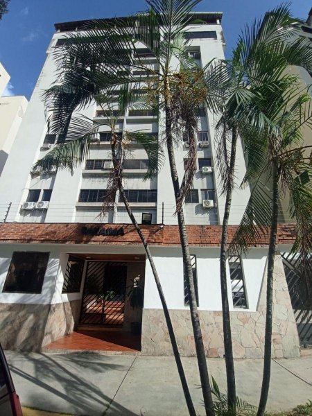 Apartamento en Alquiler en San José Valencia, Carabobo