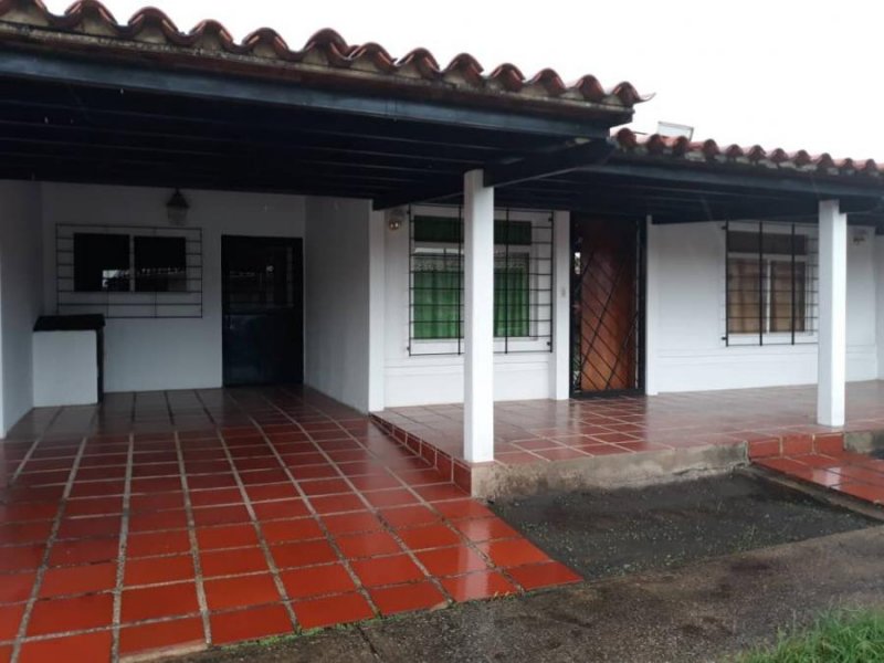 Foto Casa en Alquiler en Maturín, Monagas - U$D 200 - CAA125540 - BienesOnLine