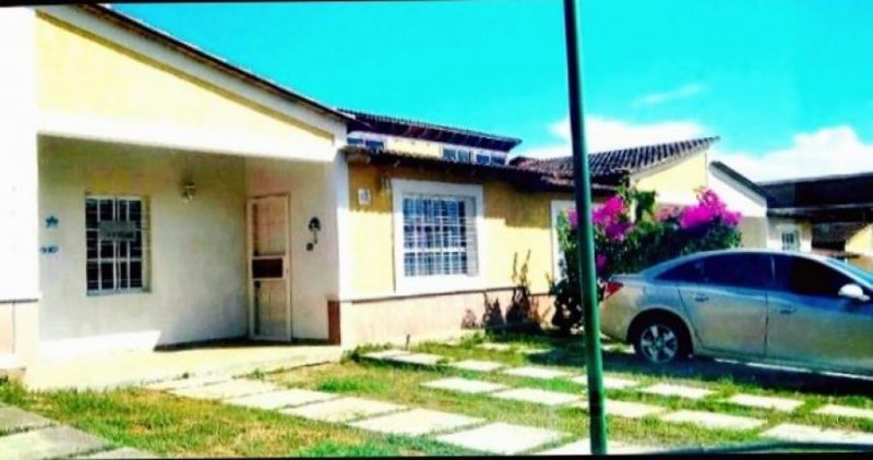 Casa en Alquiler en Altos de maneiro Pampatar, Nueva Esparta