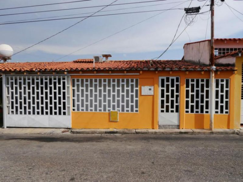 Foto Casa en Venta en Cabudare, Lara - BsF 60.000.000 - CAV95808 - BienesOnLine