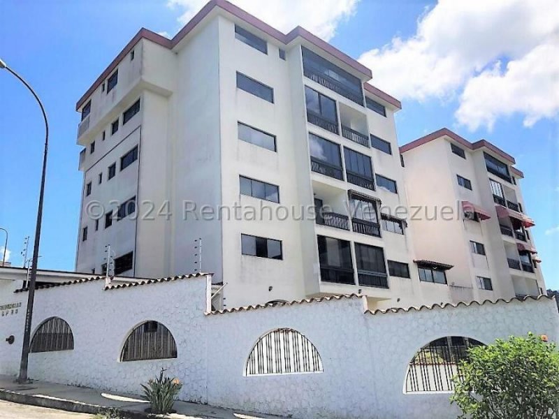 Apartamento en Venta en  San Antonio de Los Altos, Miranda