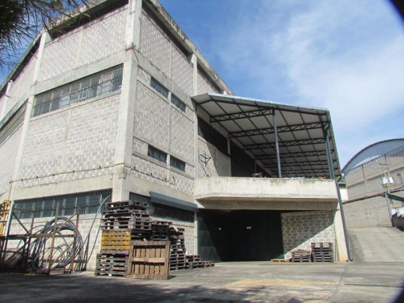 Edificio en Venta en Carrizal Zona Industrial, Miranda