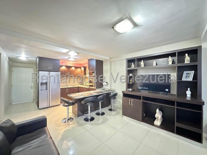 Apartamento (1 Nivel) en Venta en Sector La Floresta, Falcon MLS #25-15513 GR 