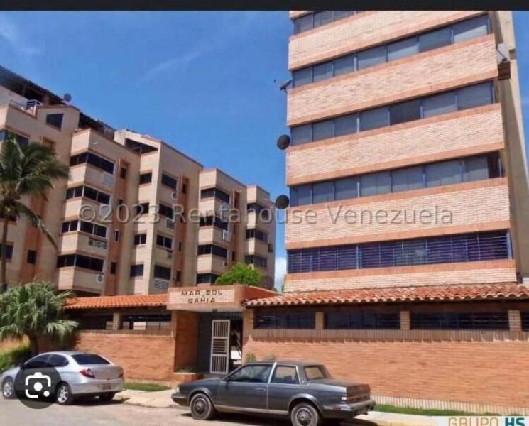 Apartamento (1 Nivel) en Venta en Tucacas, Falcon MLS #23-33985 GR 