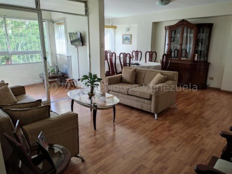 Apartamento 126m2 Amplio El Cafetal Vendo MLS#23-1234 R A H Pablo Velozo