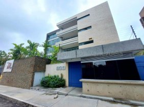Apartamento en Venta en Country Club Caracas, Distrito Federal