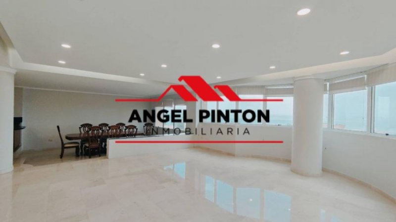Apartamento en Alquiler en Av El Milagro Maracaibo, Zulia
