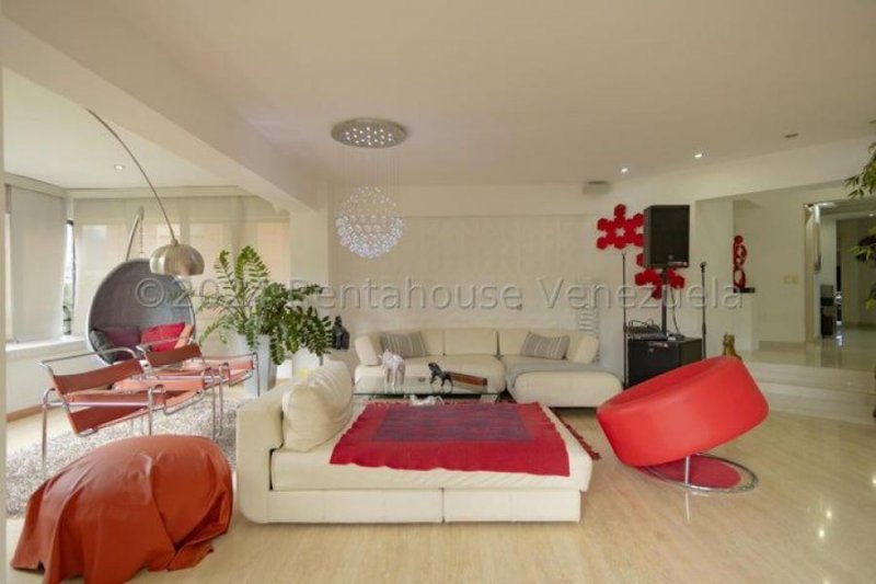 Apartamento en Alquiler en colinas de valle arriba Caracas, Distrito Federal