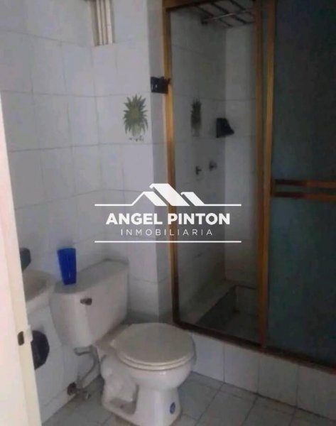 Foto Apartamento en Alquiler en Maracaibo, Zulia - U$D 300 - APA248661 - BienesOnLine