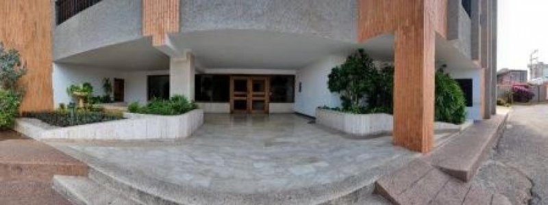 Foto Apartamento en Alquiler en Maracaibo, Zulia - U$D 160 - APA145952 - BienesOnLine