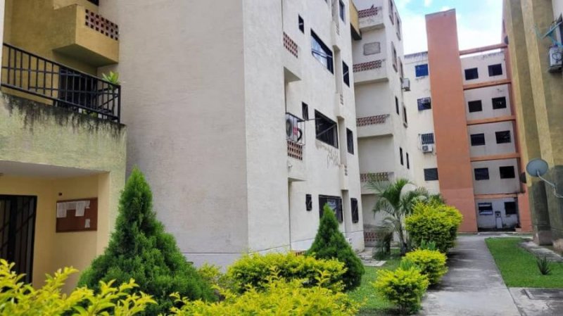 Apartamento en Alquiler en  Los Guayos, Carabobo