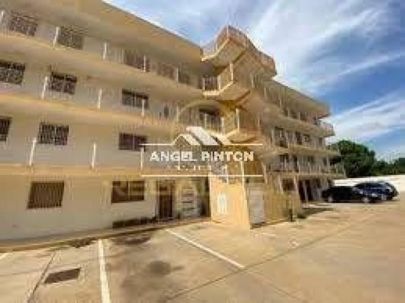 APARTAMENTO ALQUILER TEMPORAL ZONA NORTE MARACAIBO API 7137
