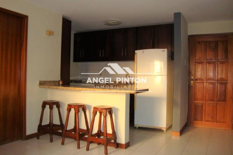 Foto Apartamento en Alquiler en Maracaibo, Zulia - U$D 300 - APA224460 - BienesOnLine