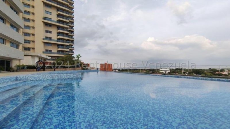 Foto Apartamento en Alquiler en Maracaibo, Zulia - U$D 4.800 - APA237876 - BienesOnLine