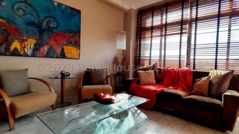 Foto Apartamento en Alquiler en Maracaibo, Zulia - U$D 300 - APA243117 - BienesOnLine