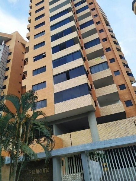 Foto Apartamento en Venta en LA TRIGALEÑA, Valencia, Carabobo - U$D 42.000 - APV147124 - BienesOnLine