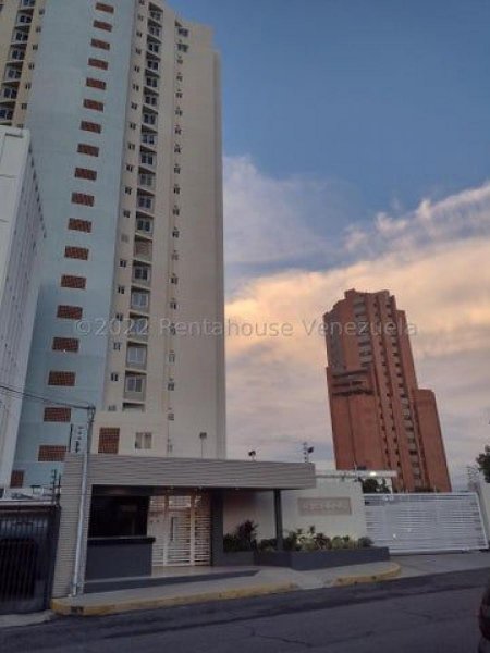 Foto Apartamento en Venta en Maracaibo, Zulia - U$D 320.000 - APV235332 - BienesOnLine