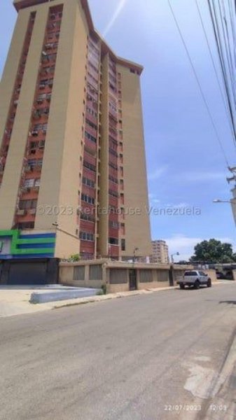 Foto Apartamento en Venta en Maracaibo, Zulia - U$D 27.500 - APV214932 - BienesOnLine