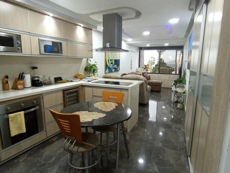 Foto Apartamento en Venta en Lechería, Anzoátegui - U$D 120.000 - APV180903 - BienesOnLine