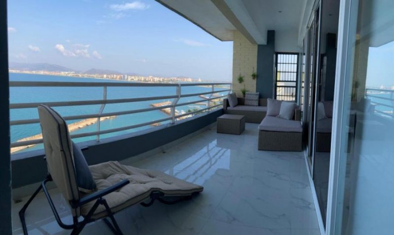 Apartamento de lujo Duplex con vista al mar 