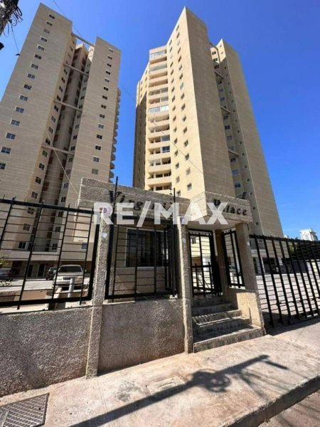 Foto Apartamento en Venta en Maracaibo, Zulia - U$D 40.000 - APV239067 - BienesOnLine