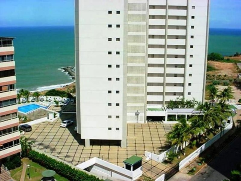 Foto Apartamento en Alquiler en urimare, PLaya Grande, Vargas - U$D 300 - APA173521 - BienesOnLine