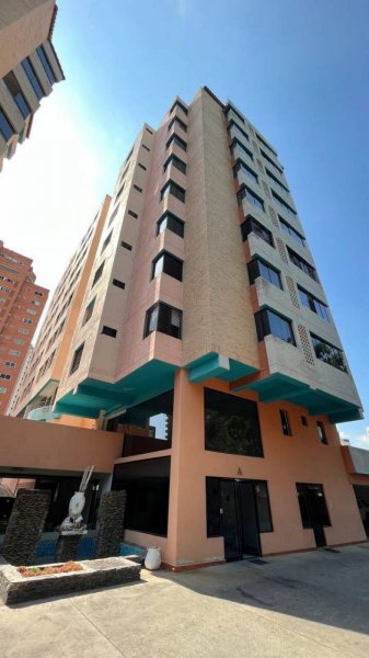 Foto Apartamento en Alquiler en agua blanca, Valencia, Carabobo - U$D 350 - APA198963 - BienesOnLine