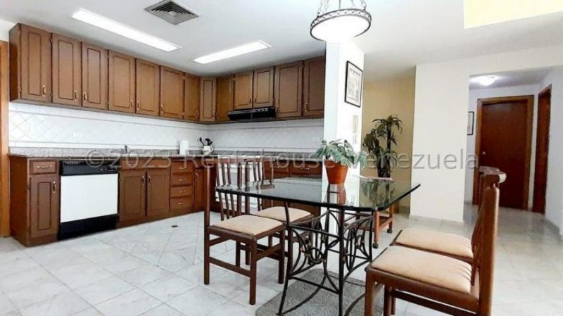 Foto Apartamento en Alquiler en Maracaibo, Zulia - U$D 350 - APA237285 - BienesOnLine