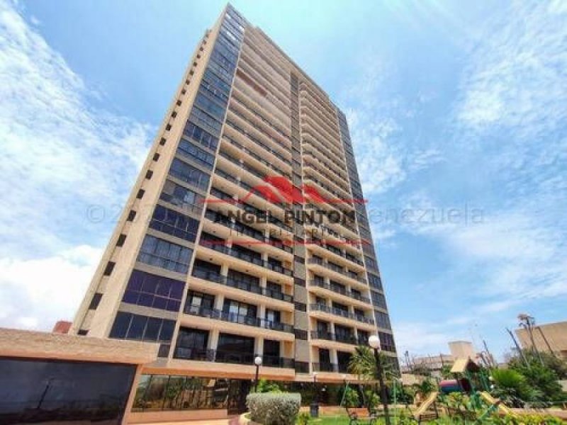 Foto Apartamento en Alquiler en Maracaibo, Zulia - U$D 1.000 - APA185807 - BienesOnLine