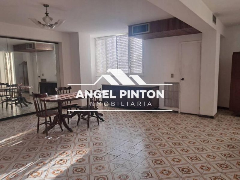 Foto Apartamento en Alquiler en Norte, Maracaibo, Zulia - U$D 250 - APA246900 - BienesOnLine