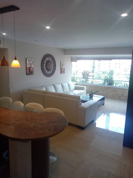 Apartamento en alquiler en Campo Alegre