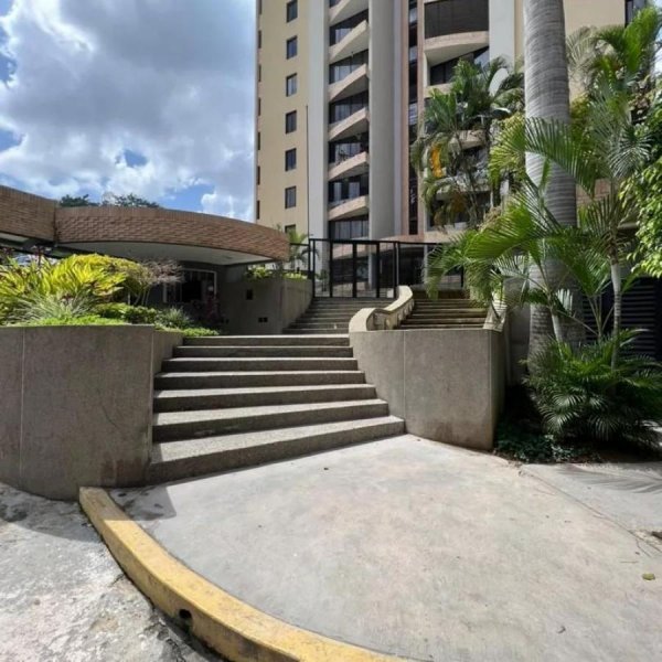 Foto Apartamento en Alquiler en El bosque, Valencia, Carabobo - U$D 300 - APA209853 - BienesOnLine