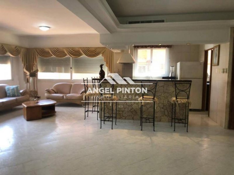 Foto Apartamento en Alquiler en Maracaibo, Zulia - U$D 400 - APA240949 - BienesOnLine