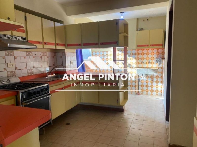 APARTAMENTO EN ALQUILER EN LAS VISTAS MARACAIBO API 69011