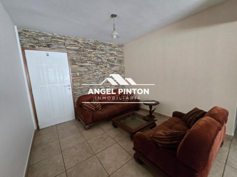 Foto Apartamento en Alquiler en Lago mar beach, Maracaibo, Zulia - U$D 300 - APA244785 - BienesOnLine