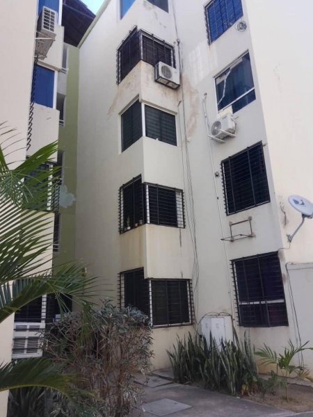 Apartamento en Alquiler en Los Guayos Carabobo Los Guayos, Carabobo