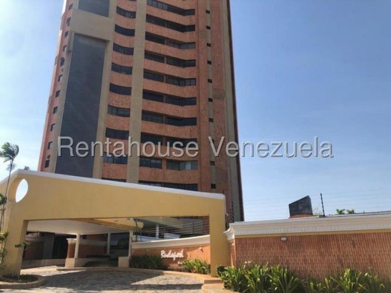 Foto Apartamento en Alquiler en Maracaibo, Zulia - U$D 600 - APA243791 - BienesOnLine