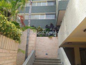 Apartamento en Alquiler en Los Samanes Caracas, Distrito Federal