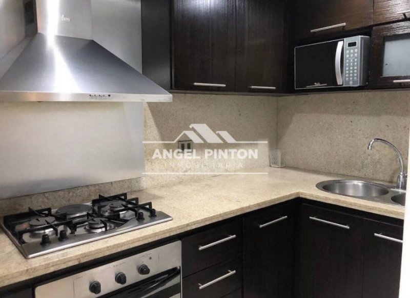 Foto Apartamento en Alquiler en Olegario Villalobos, Maracaibo, Zulia - U$D 350 - APA197657 - BienesOnLine