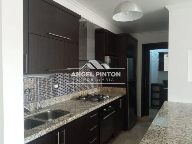 Foto Apartamento en Alquiler en Maracaibo, Zulia - U$D 290 - APA201975 - BienesOnLine