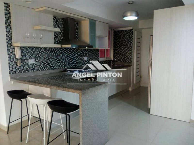 Foto Apartamento en Alquiler en Maracaibo, Zulia - U$D 420 - APA232427 - BienesOnLine