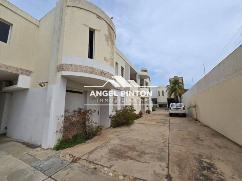 Foto Apartamento en Alquiler en Maracaibo, Zulia - U$D 400 - APA241558 - BienesOnLine