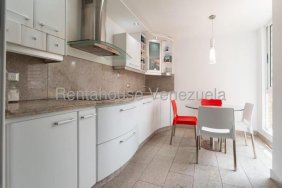 Apartamento en Alquiler en solar del hatillo Caracas, Distrito Federal
