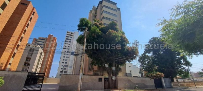 Apartamento en Alquiler en TIERRA NEGRA Maracaibo, Zulia